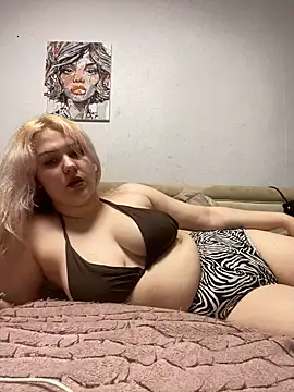 keeeessyyy online show from June 5, 2:12 pm