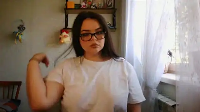 Snapshot of ElizaMoon01__ chatting on June 3, 9:56 am ElizaMoon01 online show from June 3, 9:56 am