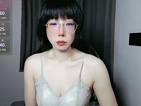 lin lin 520 520 online show from April 5, 2:47 pm