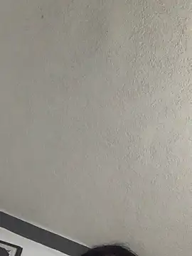  SaraWilliams1  online show from April 8, 9:53 am