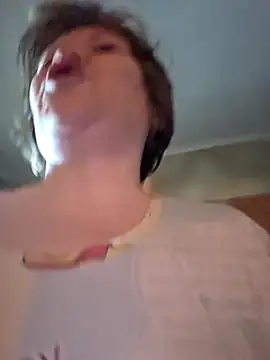Snapshot of _LOLA-LOLA_ chatting on June 4, 7:03 am LOLA-LOLA online show from June 4, 7:03 am