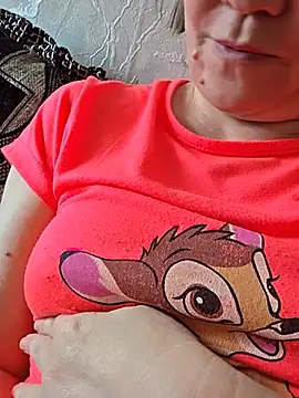 Snapshot of _LOLA-LOLA_ chatting on June 11, 9:07 am LOLA-LOLA online show from June 11, 9:07 am