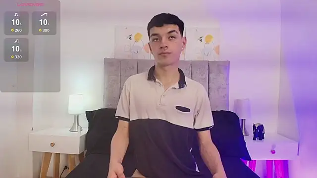 MikeLawford  online show from March 11, 8:26 pm