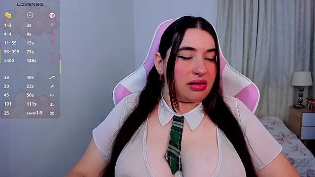 leidydrip  online show from April 20, 3:42 am