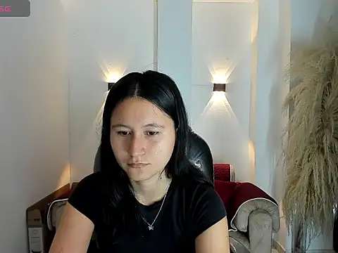 Snapshot of isabella_grace18 chatting on July 30, 11:31 am isabella grace18 online show from July 30, 11:31 am