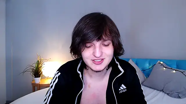 delalex online show from April 18, 10:21 pm