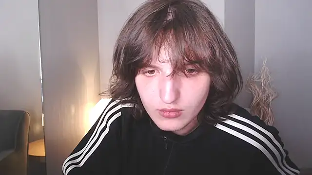 delalex online show from July 18, 2:49 am