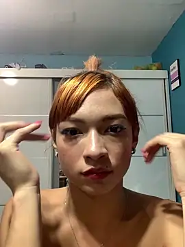 Angellmel online show from April 7, 9:15 pm