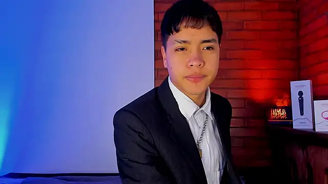 Lee Colee online show from April 7, 11:26 pm