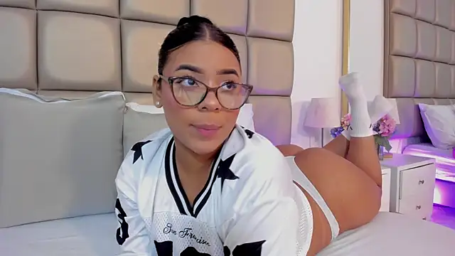 lilly williamss online show from March 28, 3:28 am