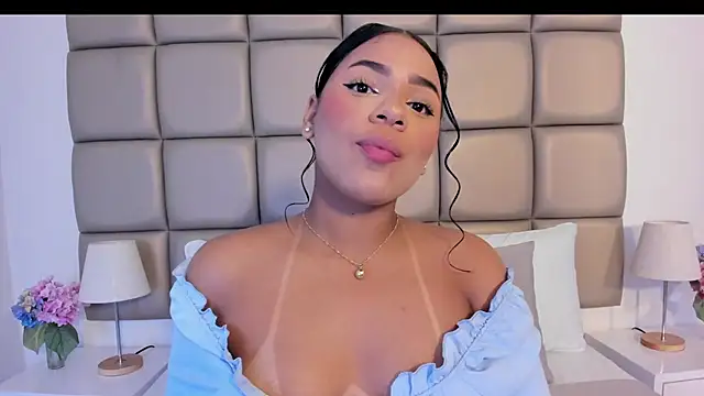 lilly williamss online show from April 27, 3:26 am