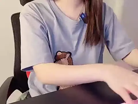 hunhun122 online show from April 20, 10:33 pm