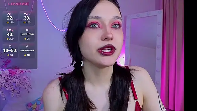 DarcyBlackwood online show from May 24, 1:43 am