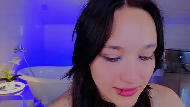 DarcyBlackwood online show from July 23, 1:41 am