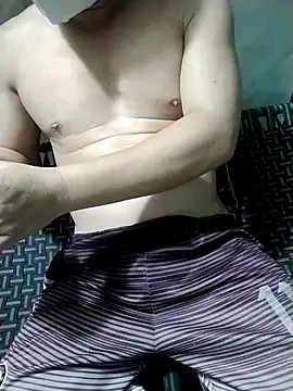 Snapshot of soigia35 chatting on March 13, 1:07 pm soigia35 online show from March 13, 1:07 pm