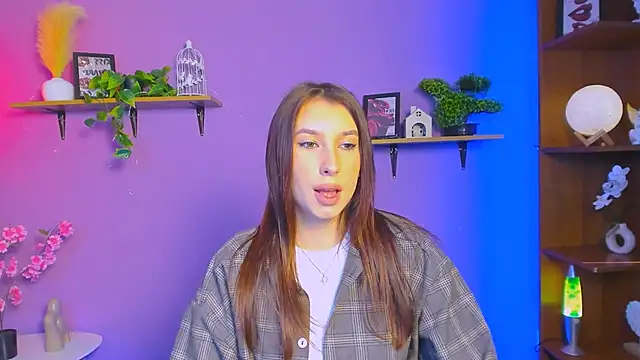 Snapshot of ameliaa_sweet chatting on May 10, 5:45 am ameliaa sweet online show from May 10, 5:45 am
