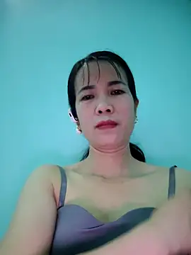 Geelio-playsx24 online show from April 19, 3:11 pm