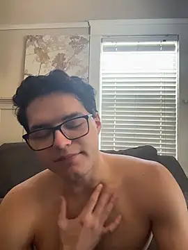 Snapshot of Caleb-Sweats chatting on March 14, 10:26 pm Caleb-Sweats online show from March 14, 10:26 pm