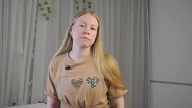 LashandaDevoto online show from March 27, 11:32 am