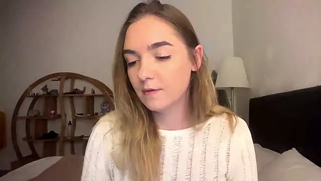 RoxyWet online show from June 25, 1:26 pm