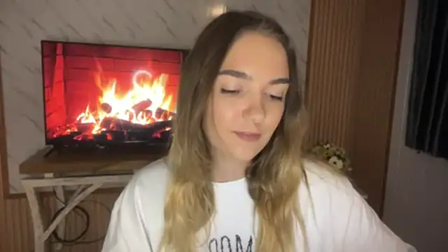 RoxyWet online show from July 4, 2:45 pm