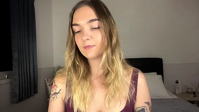 RoxyWet online show from July 9, 4:00 pm