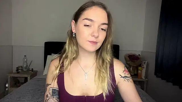 RoxyWet online show from July 29, 3:10 pm