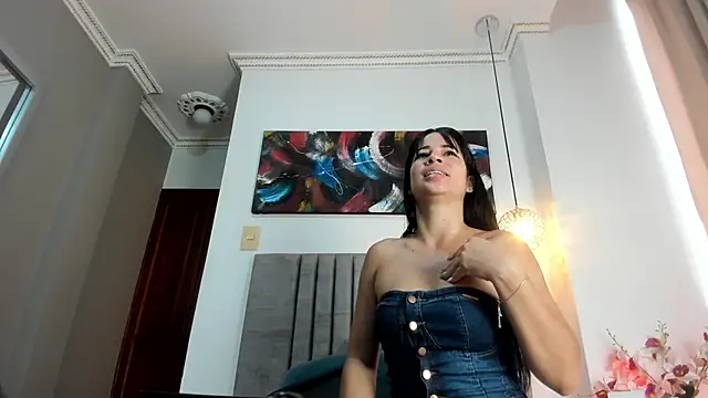 SabrinaWarren  online show from May 31, 2:24 pm