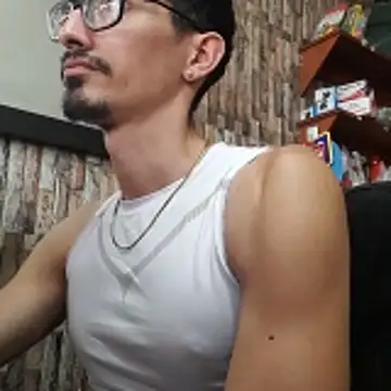 jhosuamoore online show from April 18, 4:33 pm