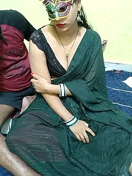 Hot lady234 online show from July 24, 5:33 pm