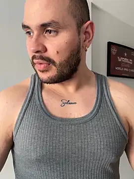 Axel Dominus online show from March 31, 7:14 pm