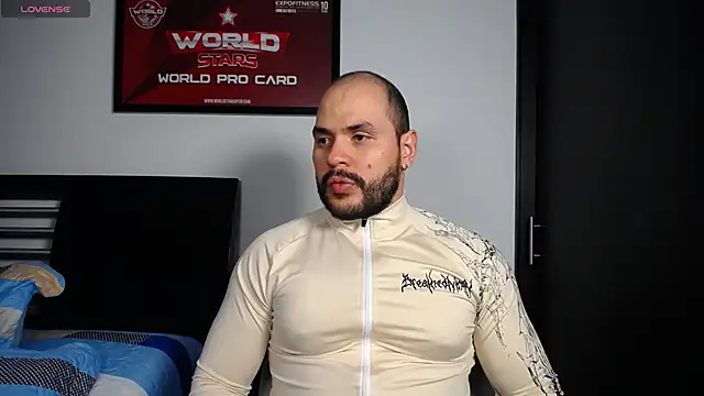 Axel Dominus online show from April 14, 3:01 am