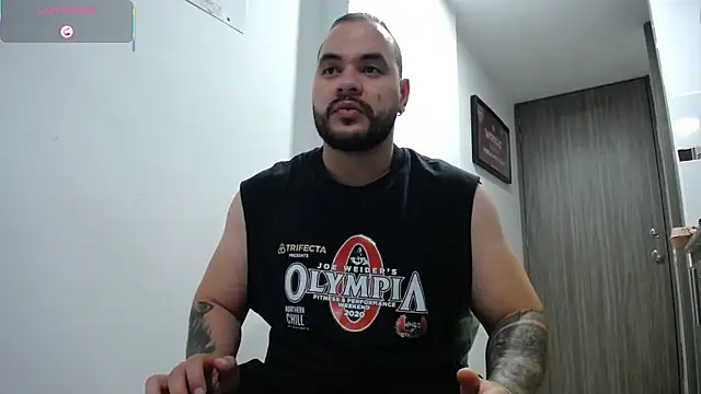 Snapshot of Axel_Dominus chatting on July 7, 8:40 am Axel Dominus online show from July 7, 8:40 am