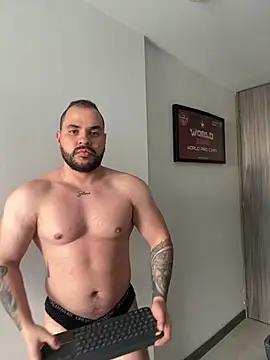 Snapshot of Axel_Dominus chatting on July 12, 8:33 pm Axel Dominus online show from July 12, 8:33 pm
