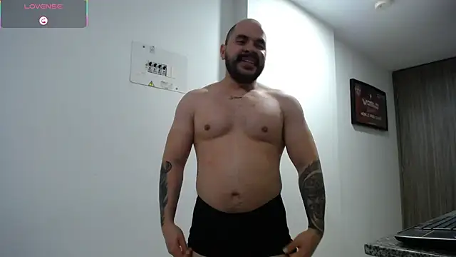 Snapshot of Axel_Dominus chatting on July 28, 7:04 am Axel Dominus online show from July 28, 7:04 am