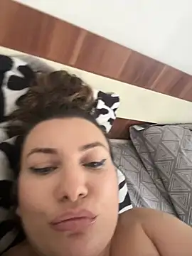 SweetCurvess online show from May 26, 12:56 pm