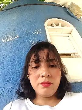 florecita20 online show from March 11, 8:04 pm