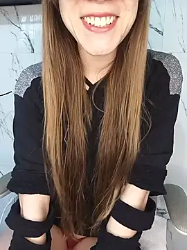 Snapshot of Atena_demeter chatting on August 8, 12:18 pm Atena demeter online show from August 8, 12:18 pm