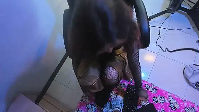 KikyoAndDrey online show from April 18, 7:58 pm