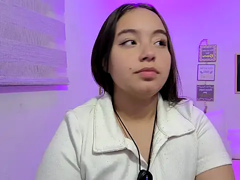 Snapshot of cherry_valeria chatting on May 16, 10:36 am cherry valeria online show from May 16, 10:36 am