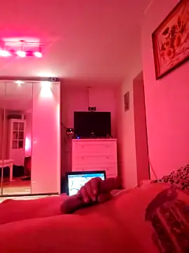 Snapshot of Czarnykonik7111 chatting on March 26, 12:17 am Czarnykonik7111 online show from March 26, 12:17 am