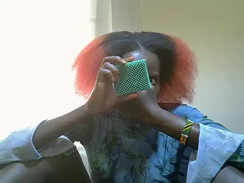 Snapshot of KendyQ_ chatting on June 5, 2:01 pm KendyQ online show from June 5, 2:01 pm