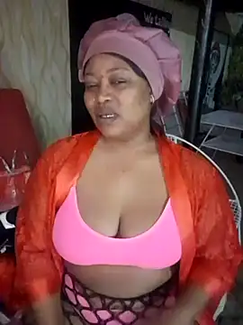 Snapshot of ShavePussyFatAssxx chatting on June 17, 3:20 am ShavePussyFatAssxx online show from June 17, 3:20 am