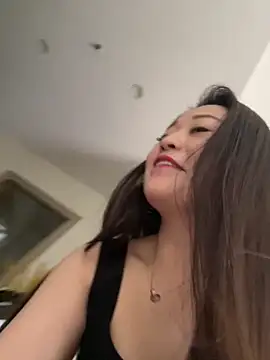 Snapshot of zhhmm chatting on March 20, 7:02 am zhhmm online show from March 20, 7:02 am