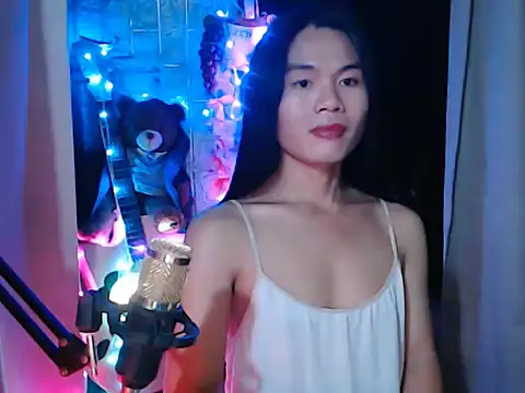 small 13 online show from March 19, 2:32 pm