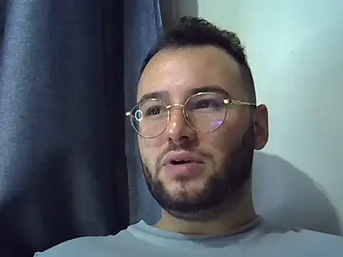 piazaocwb23 online show from July 7, 3:53 am