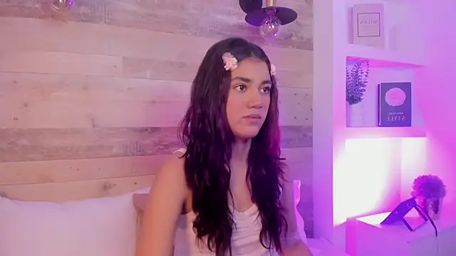 cristin collins online show from July 15, 2:17 am
