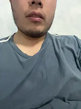 DanielZz69 online show from April 15, 1:34 am