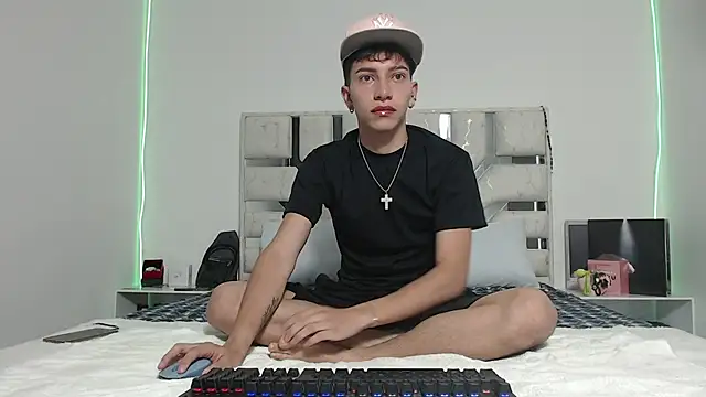 tiam muller fenix online show from April 8, 12:32 am