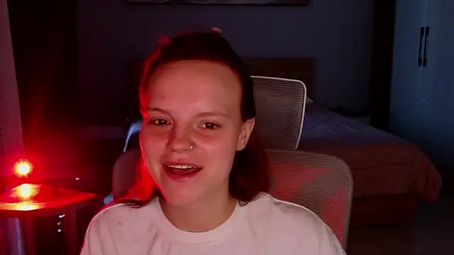 mollybossy online show from April 18, 12:14 am